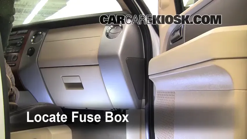 2007 Ford Expedition EL Eddie Bauer 5.4L V8 Fusible (intérieur)
